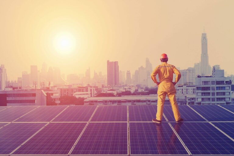 ทำไมตอนนี้จึงสำคัญของโซล่าเซลล์สำหรับโรงงาน